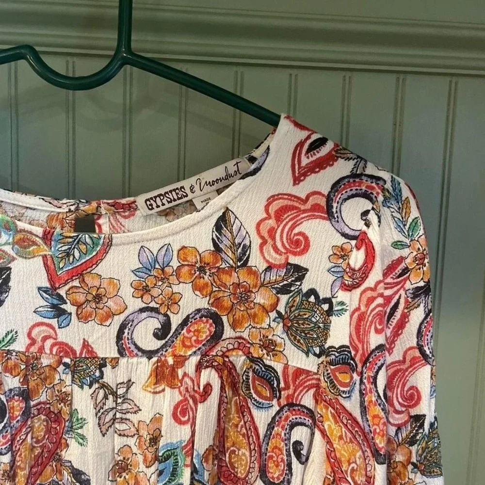 Gypsies and Moondust Womens Blouse Paisley Pattern‎ Size Medium - Picture 4 of 5